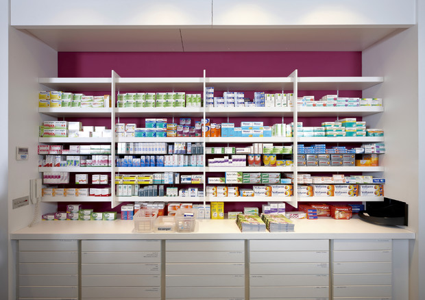 farmacia © Ansa