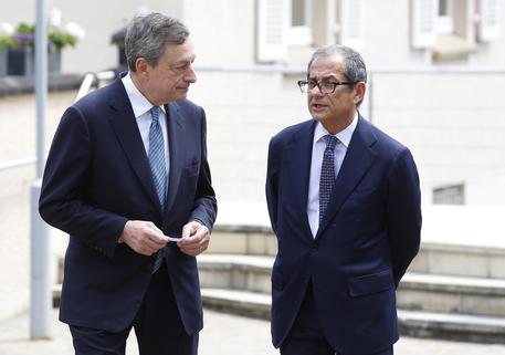 Draghi e Tria (archivio) © EPA