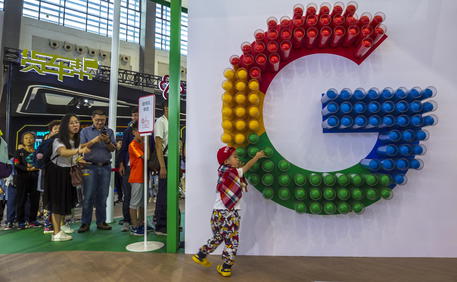 Usa lanciano azione antitrust contro Google, soffoca concorrenza © EPA