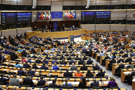 Parlamento Europeu aprovou nova lei de asilo