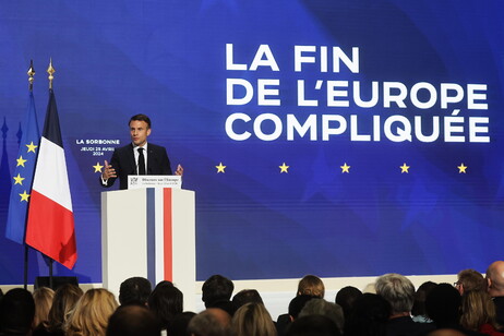Emmanuel Macron discursou em Universidade de Sorbonne