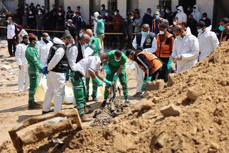Autoridades encontraram centenas de corpos em Gaza