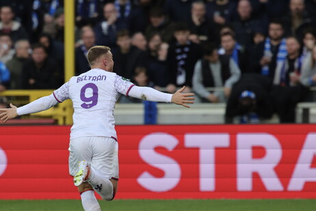 Gol de pênalti de Lucas Beltrán garantiu a Fiorentina na decisão do torneio da Uefa
